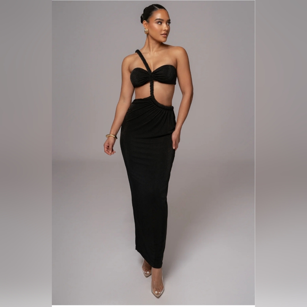 JLUXLABEL Black Cutout Maxi Dress - Picture 2 of 6